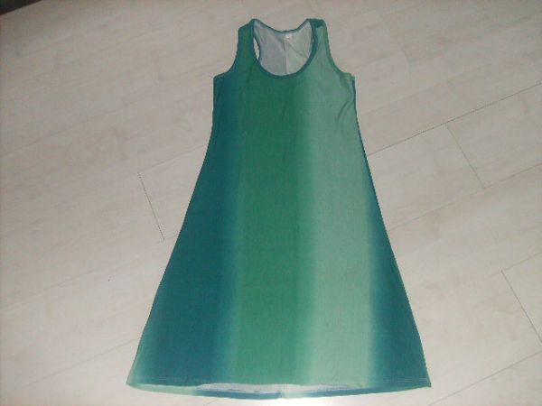 VESTIDO COM LYCRA DEGRADÊ VERDE